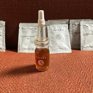 Future Skin Beauty Drops #2 (0.27 ounce) & Samples